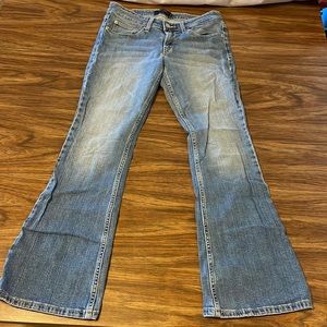 Junior’s Levi’s Jeans, 3 Short